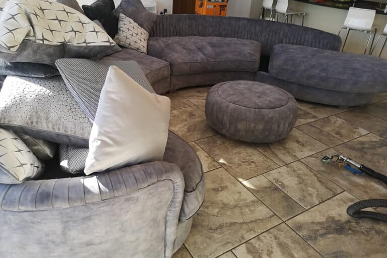 sofa and suite cleaning Wakefield