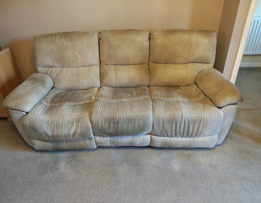 Sofa and upholstery cleaning in Rothwell by ReNew Carpet & Upholstery Cleaning